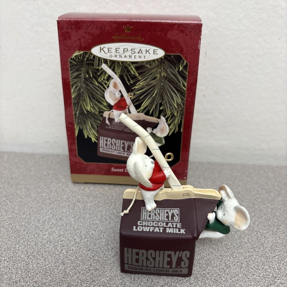 Hallmark Keepsake Sweet Discovery Hershey’s Chocolate Milk Mouse Ornament‎ 1997